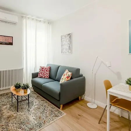 Casa Oriana 2 Centro-metro M1 Appartement *